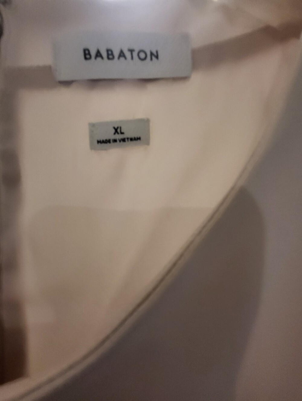 Babaton V-Neck Shell in Soft Blush - Picture 1 of 4